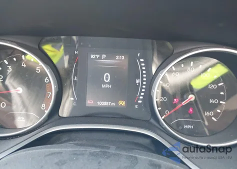 2020 Jeep Compass Latitude Fwd from USA, damaged, VIN 3C4NJCBB7LT141612